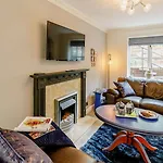 2 Bed In Oc-88051 Dom wakacyjny